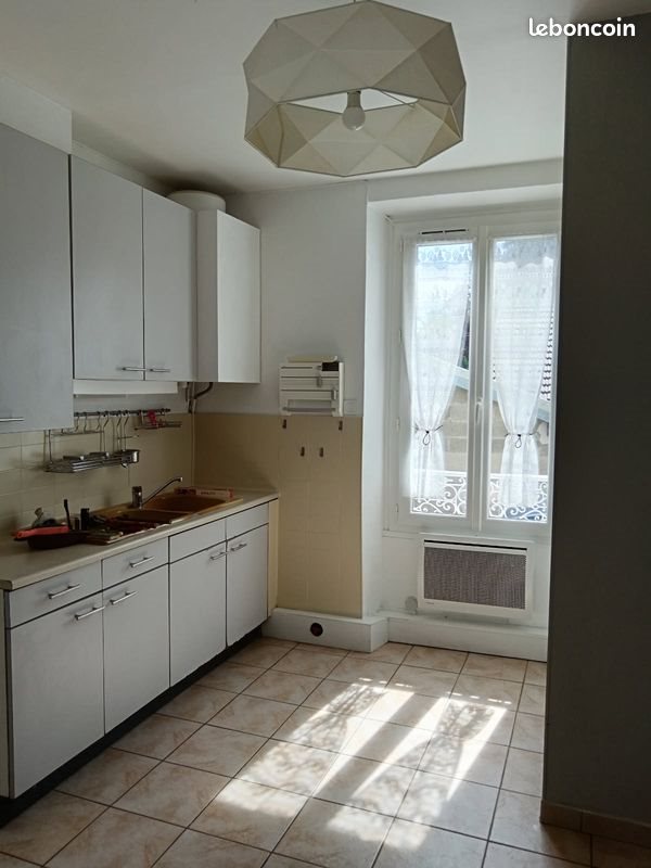 Appartement à louer, 28m², Villecresnes