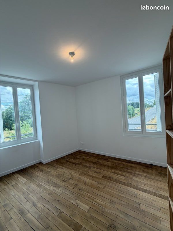 Maison à louer, 82m², Le Vigen