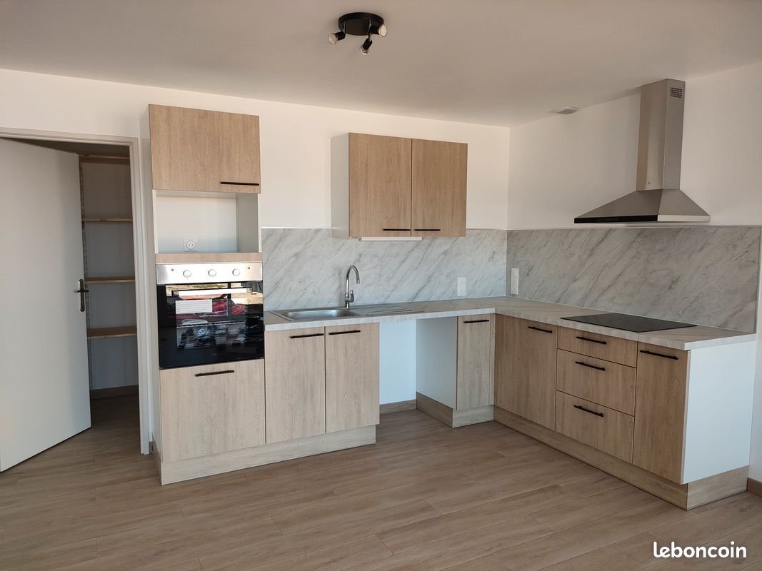 Maison à louer, 131m², Coulombiers