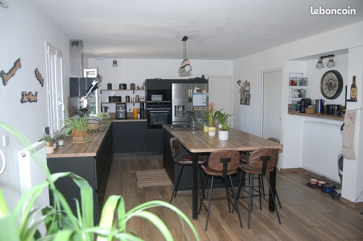 Maison à vendre, 169m², Noailles
