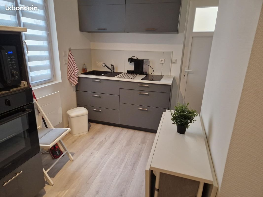 Appartement à louer, 27m², Reims