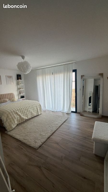 Maison à vendre, 214m², La Chapelle-Saint-Ursin