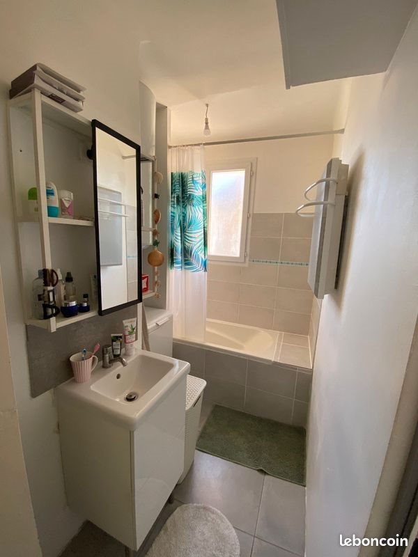 Appartement à louer, 57m², Aix-en-Provence