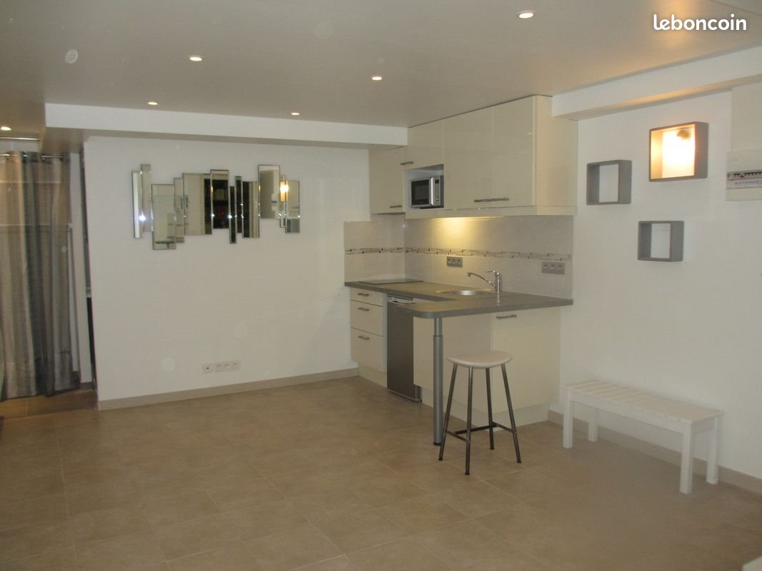 Appartement à louer, 27m², Chaville