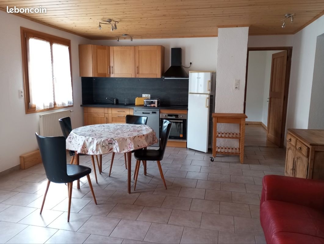 Appartement à louer, 60m², Val-des-Prés