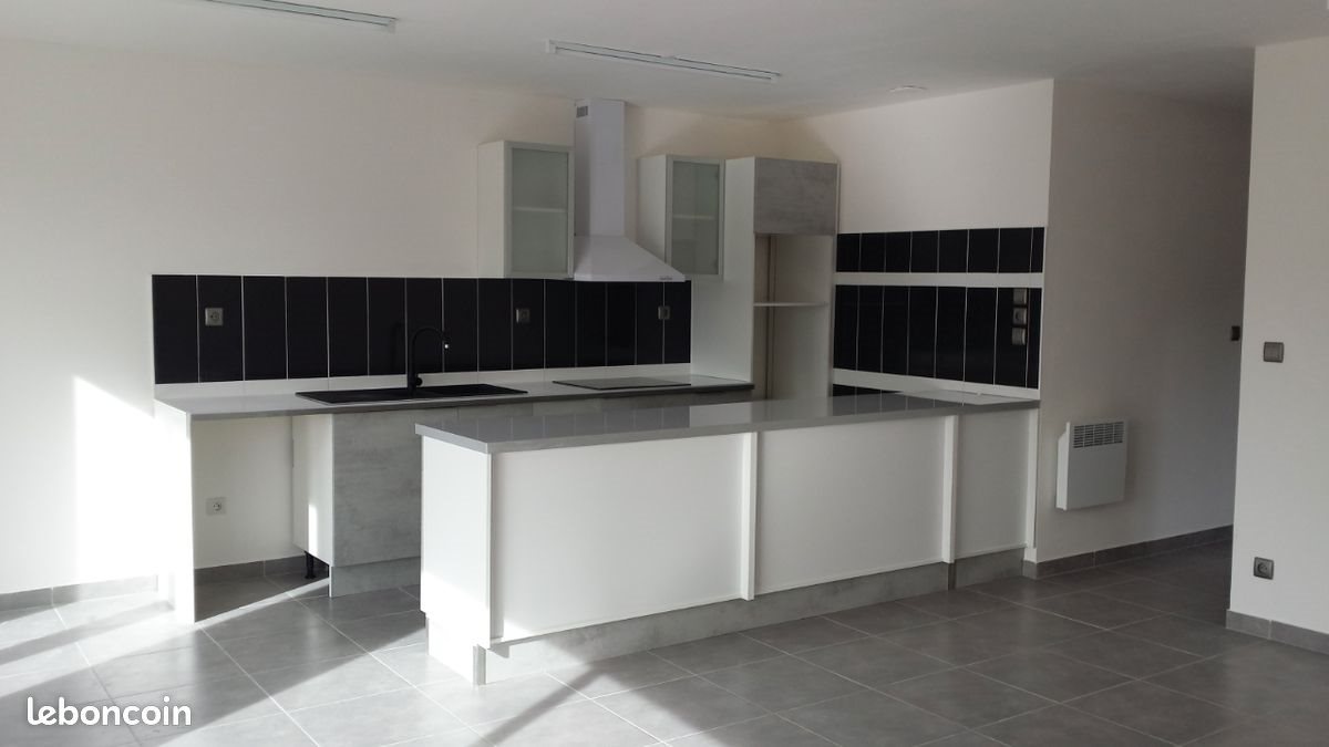 Maison à louer, 90m², Sisteron