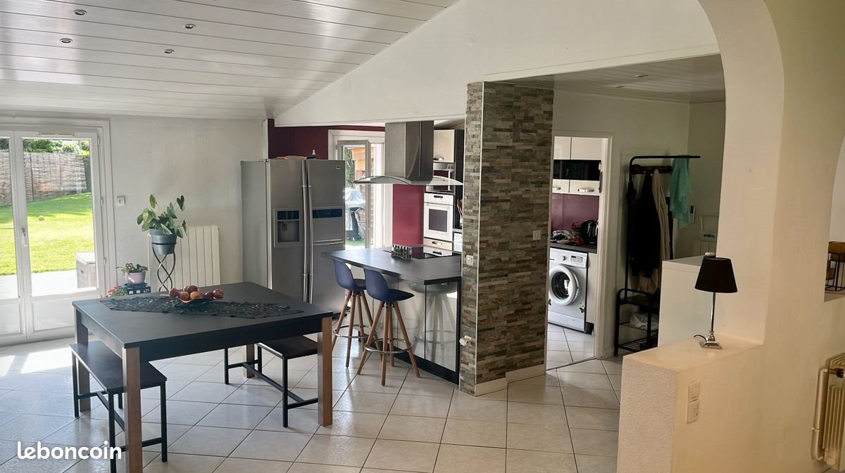 Maison à vendre, 113m², Lésigny