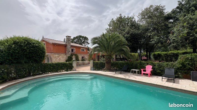 Maison à vendre, 170m², Saint-Privat-des-Vieux