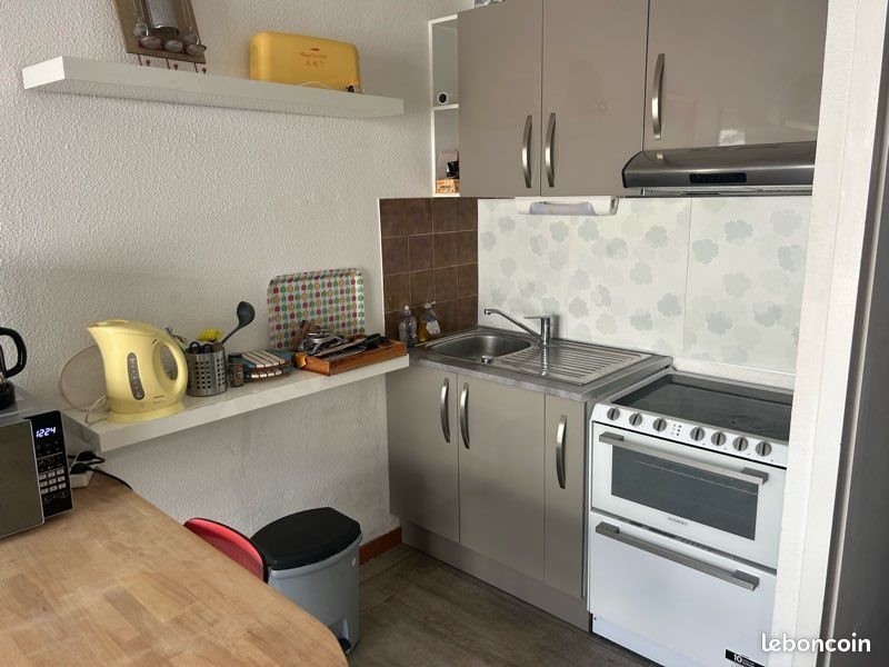 Appartement à louer, 32m², Sète