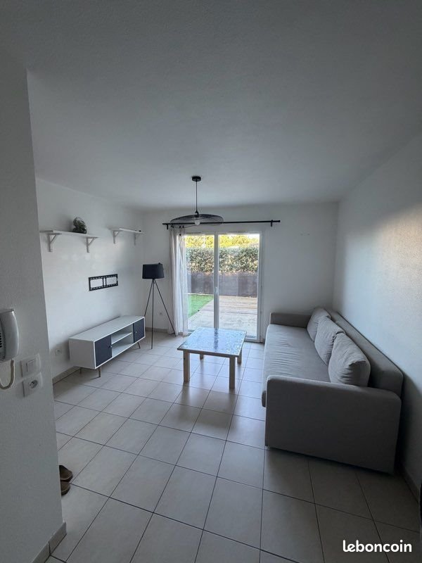 Appartement à louer, 40m², Bassens