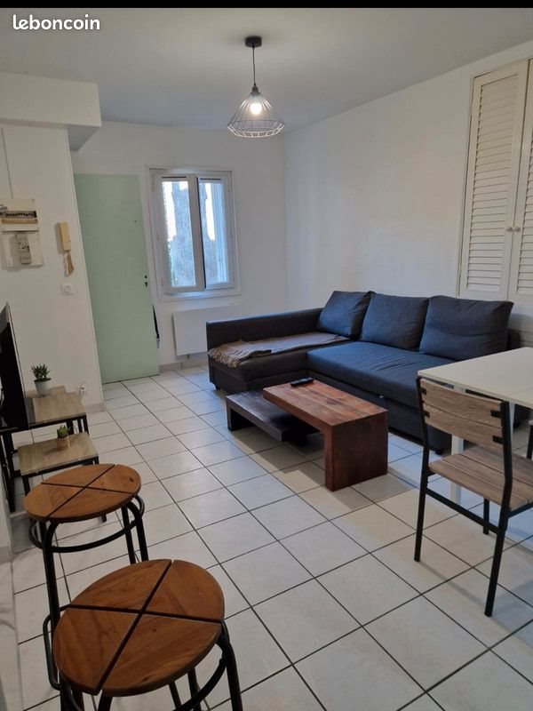 Appartement à louer, 42m², Pau
