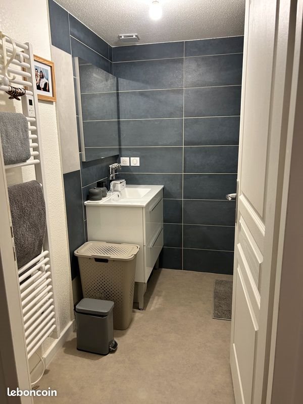 Appartement à louer, 55m², Thônes