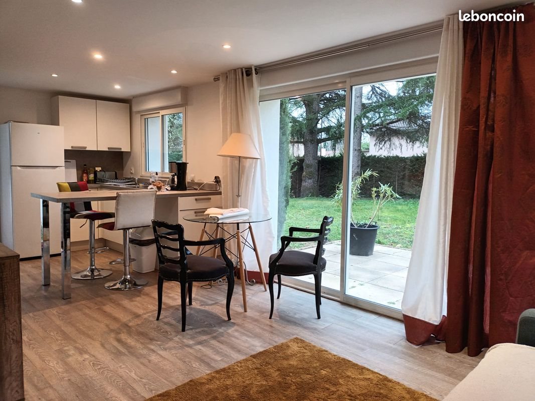 Appartement à louer, 50m², Charbonnières-les-Bains