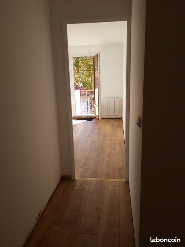 Appartement à louer, 76m², Puget-Théniers