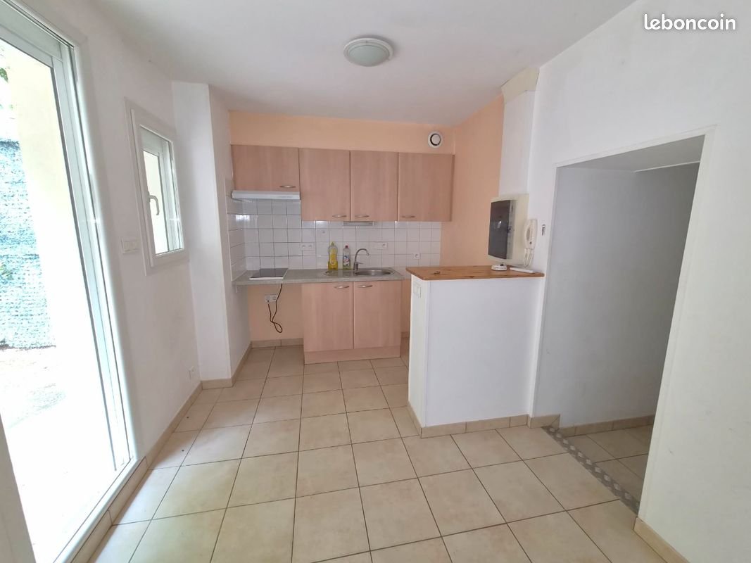 Appartement à louer, 23m², Trélissac