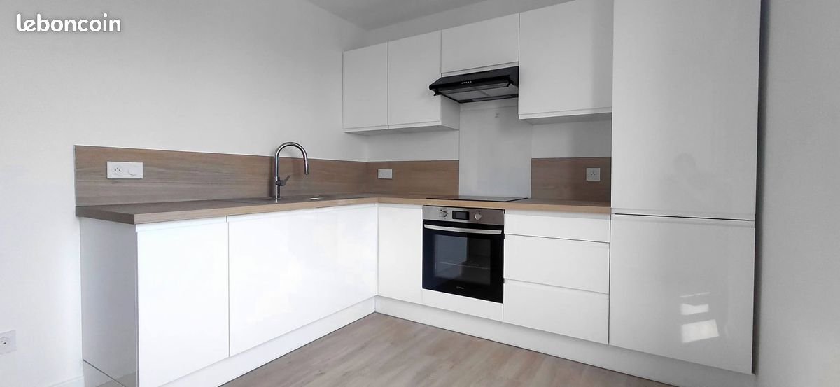 Appartement à louer, 81m², Tournon-sur-Rhône