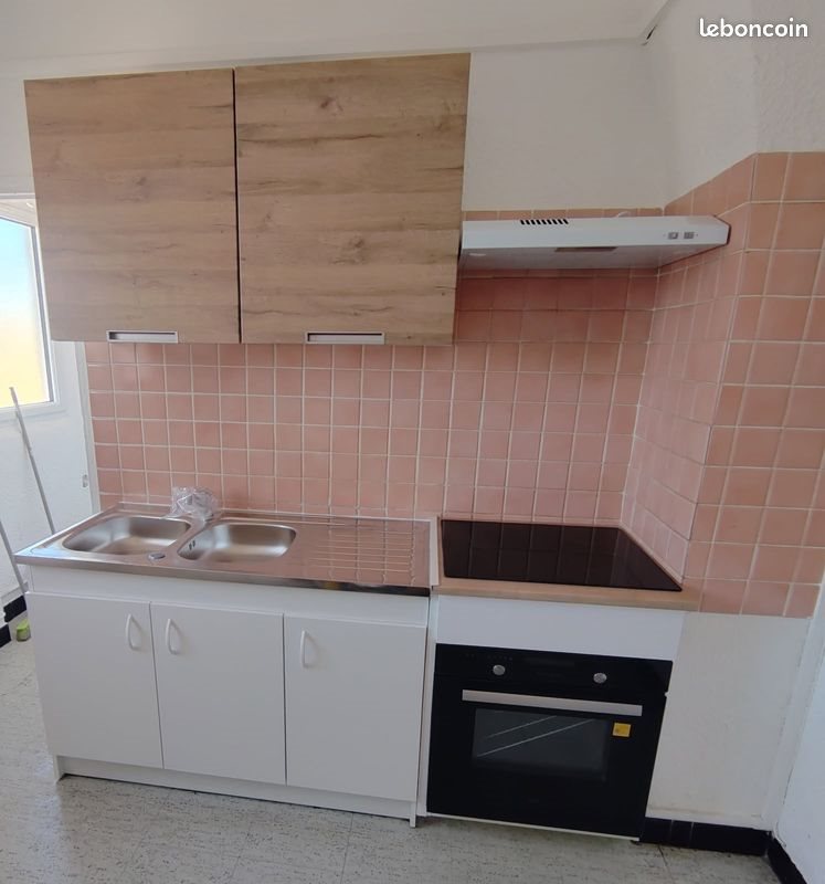 Appartement à louer, 75m², Monteux