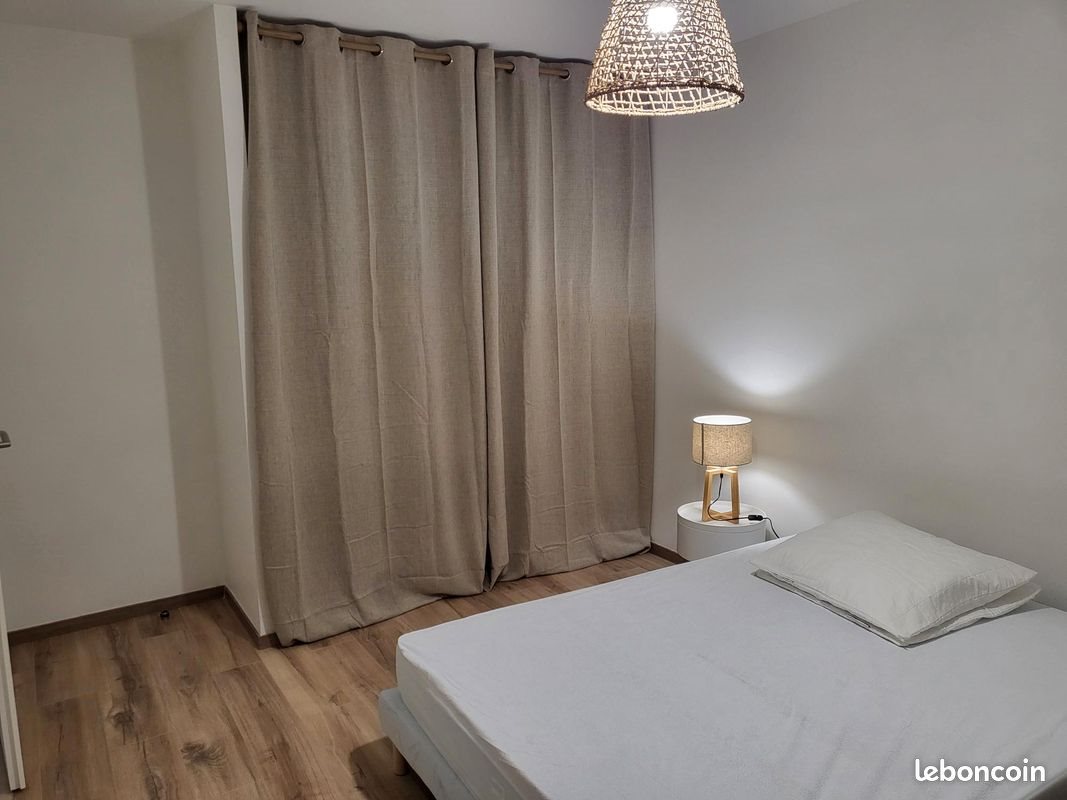 Appartement à louer, 44m², Flavin