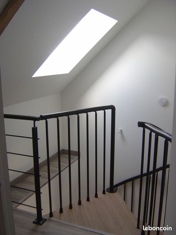 Maison à louer, 65m², Astillé