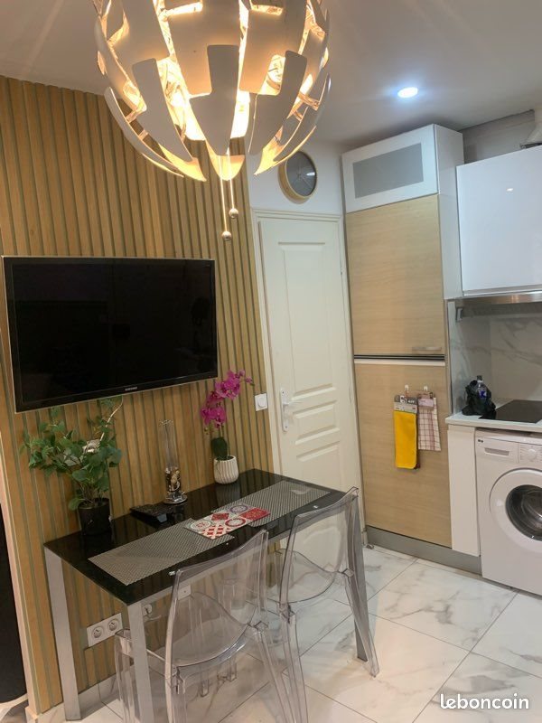 Appartement à louer, 26m², Paris 14ème