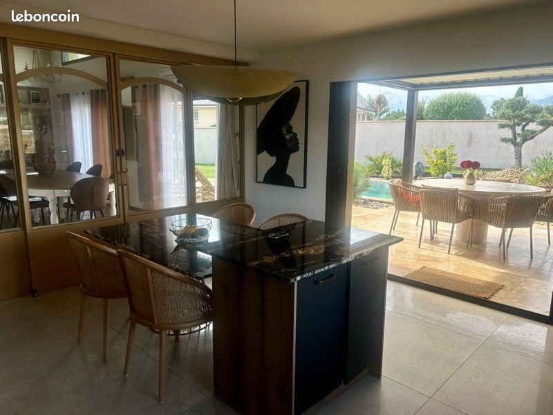 Maison à vendre, 167m², Juillan