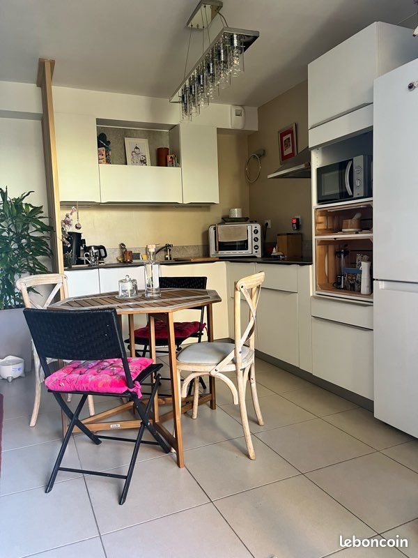 Appartement à vendre, 61m², Bormes-les-Mimosas