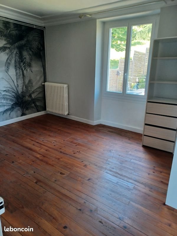 Appartement à louer, 65m², Le Lardin-Saint-Lazare