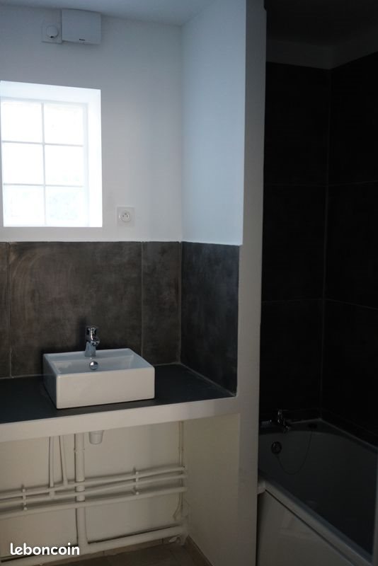 Appartement à louer, 25m², Bagnols-sur-Cèze