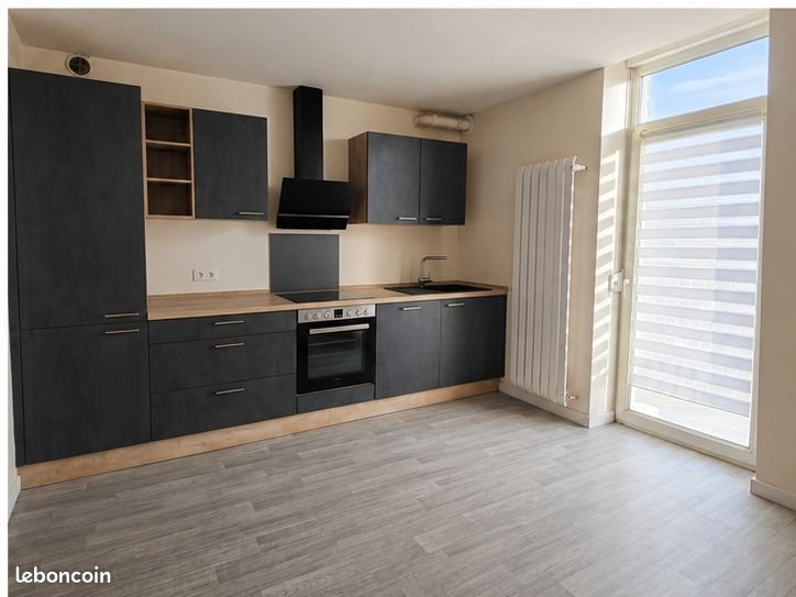 Appartement à louer, 82m², Puttelange-aux-Lacs