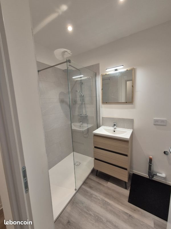 Appartement à louer, 46m², Saint-Chinian