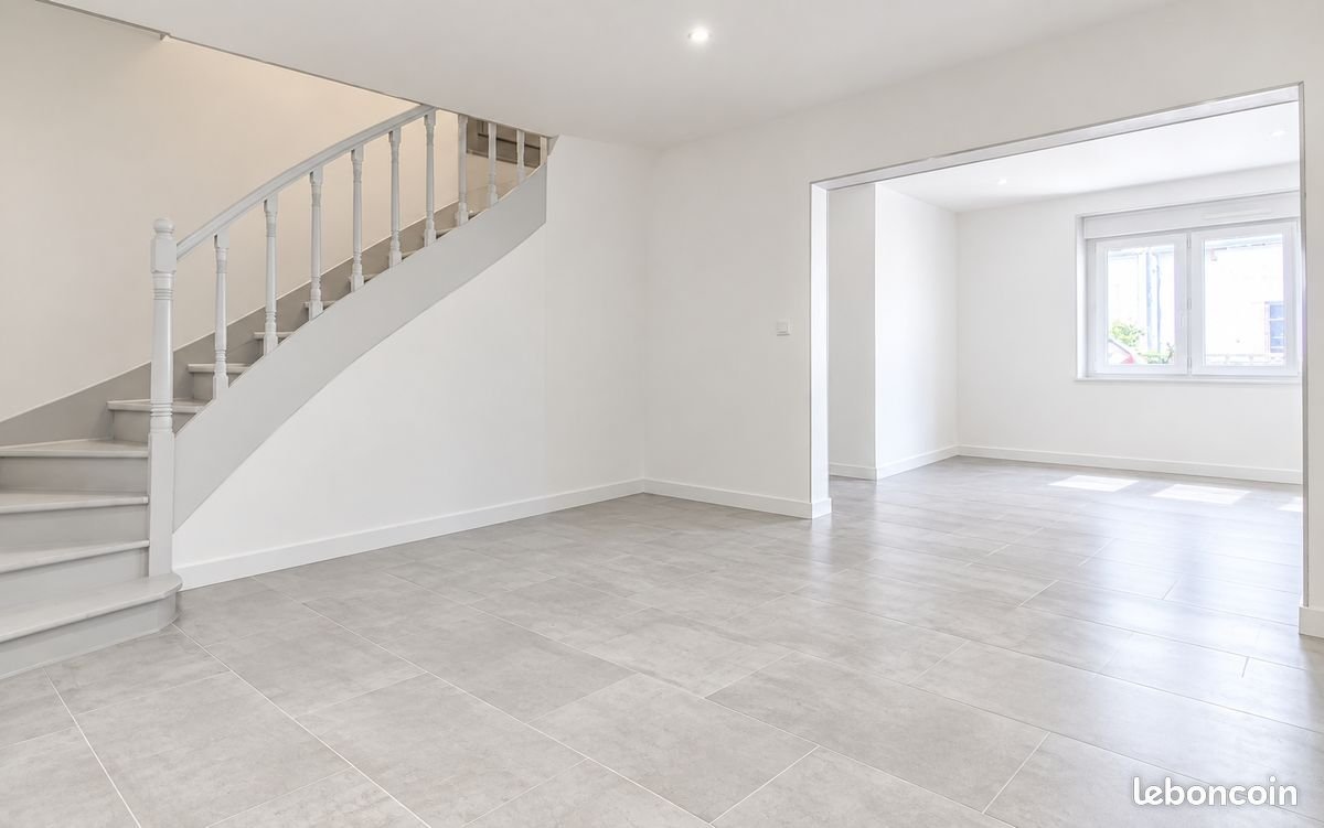 Maison à louer, 111m², Séné