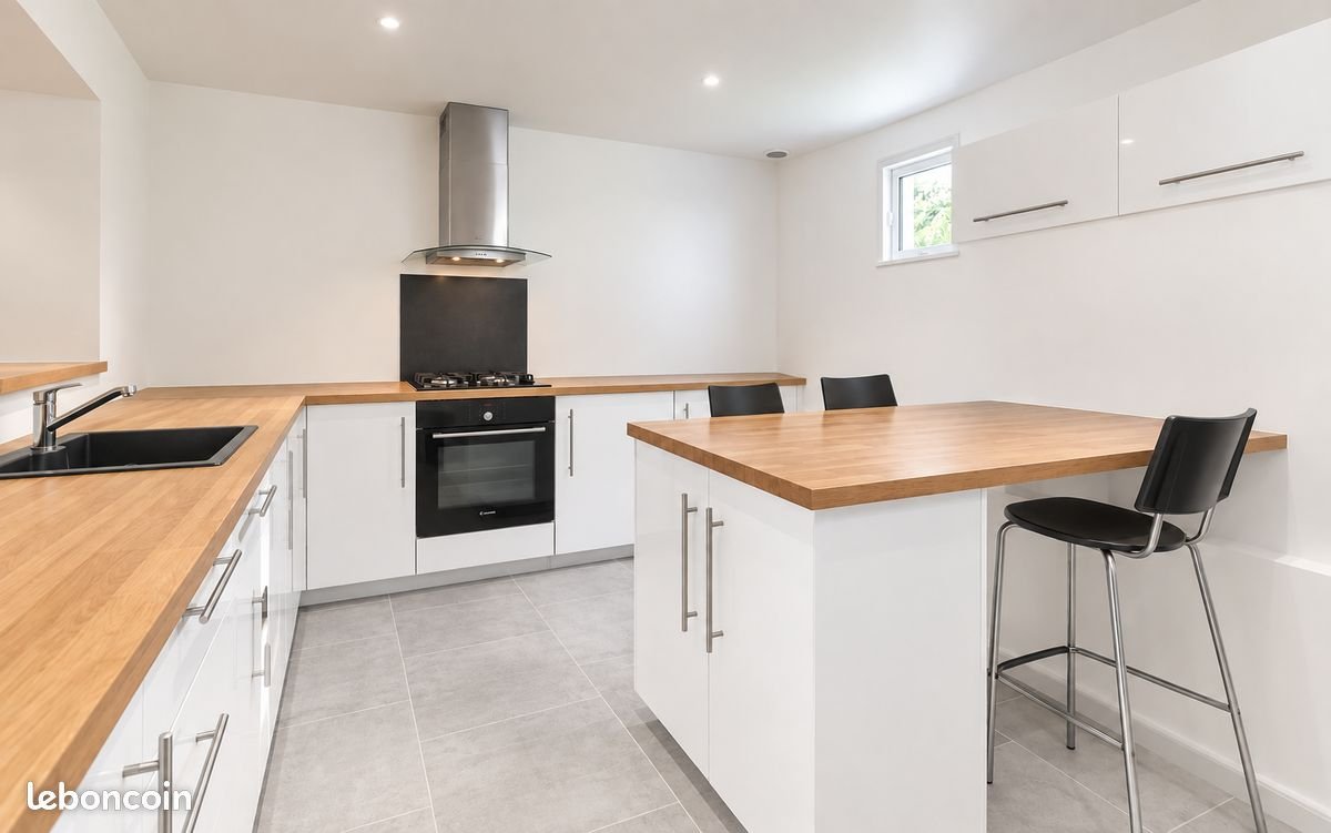 Maison à louer, 111m², Séné
