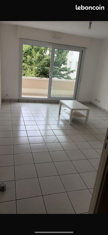 Appartement à louer, 68m², Courcouronnes