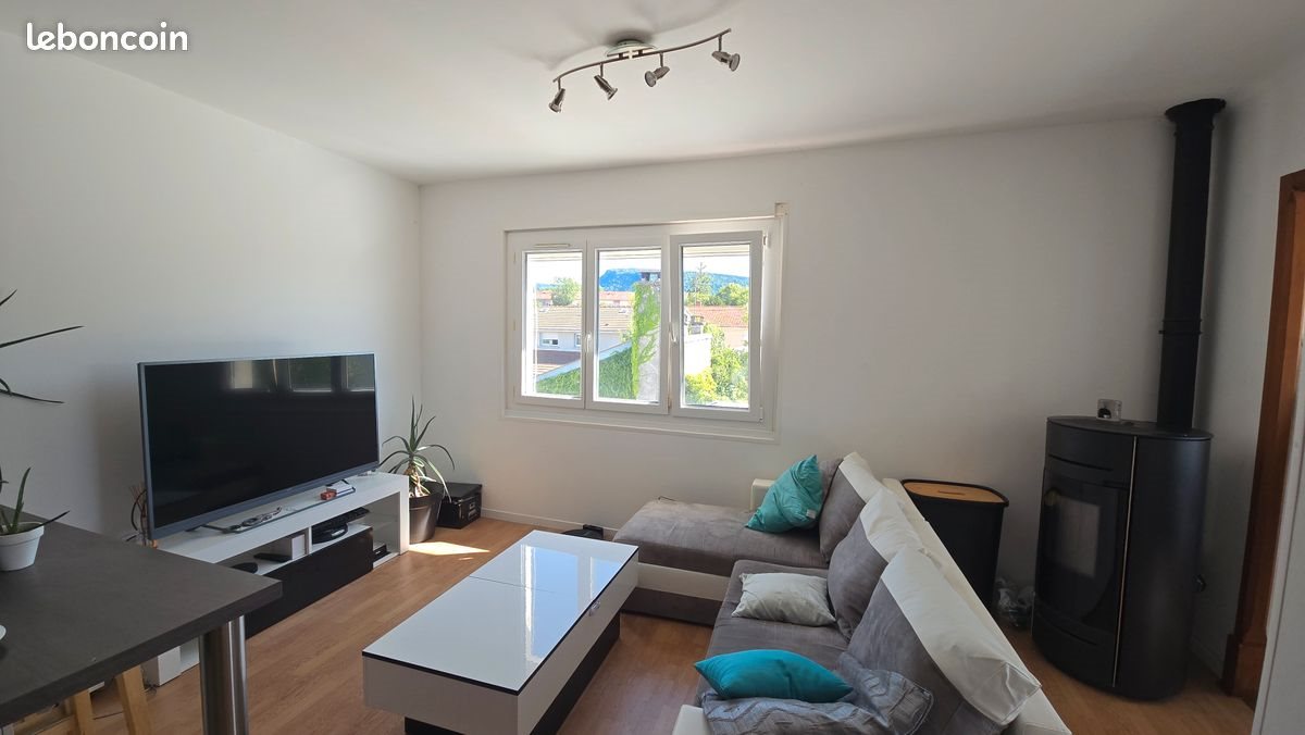 Appartement à louer, 82m², Oyonnax