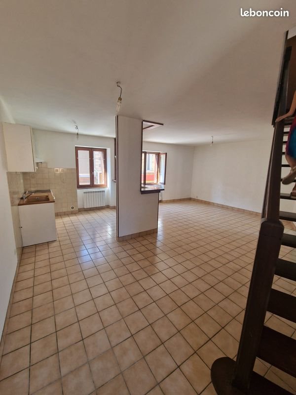 Appartement à louer, 70m², Decazeville