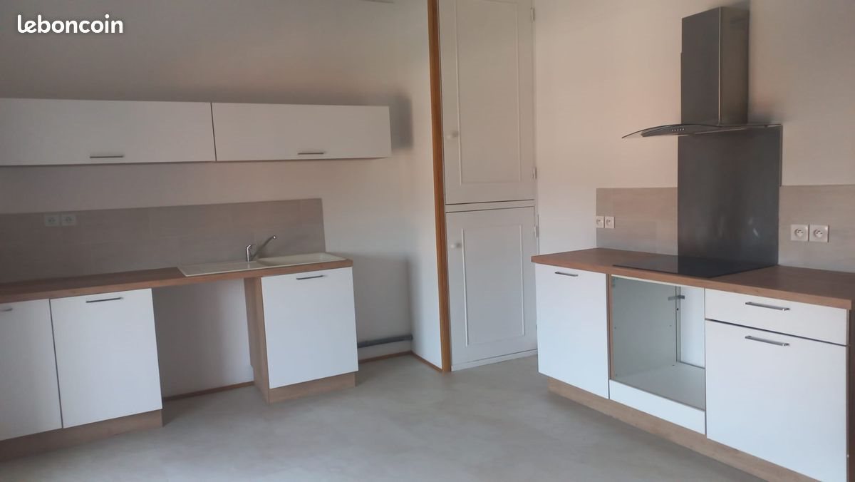 Appartement à louer, 80m², Ille-sur-Têt