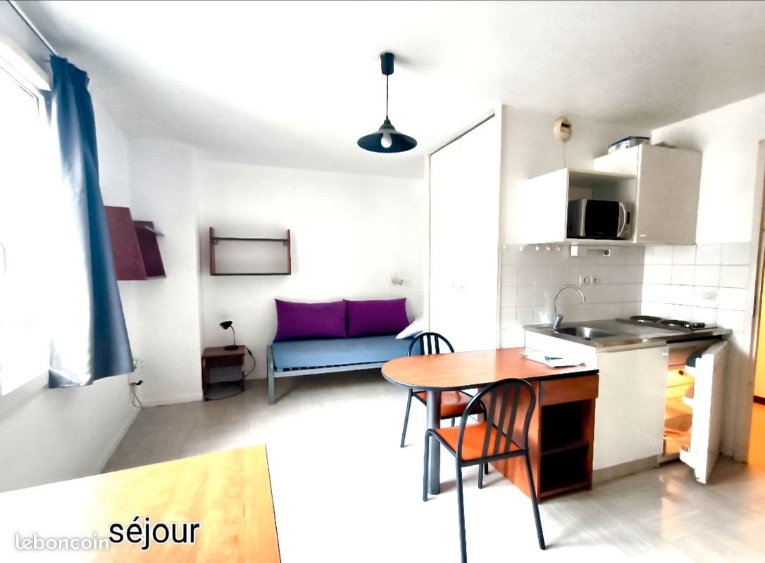 Appartement à louer, 23m², Saint-Etienne