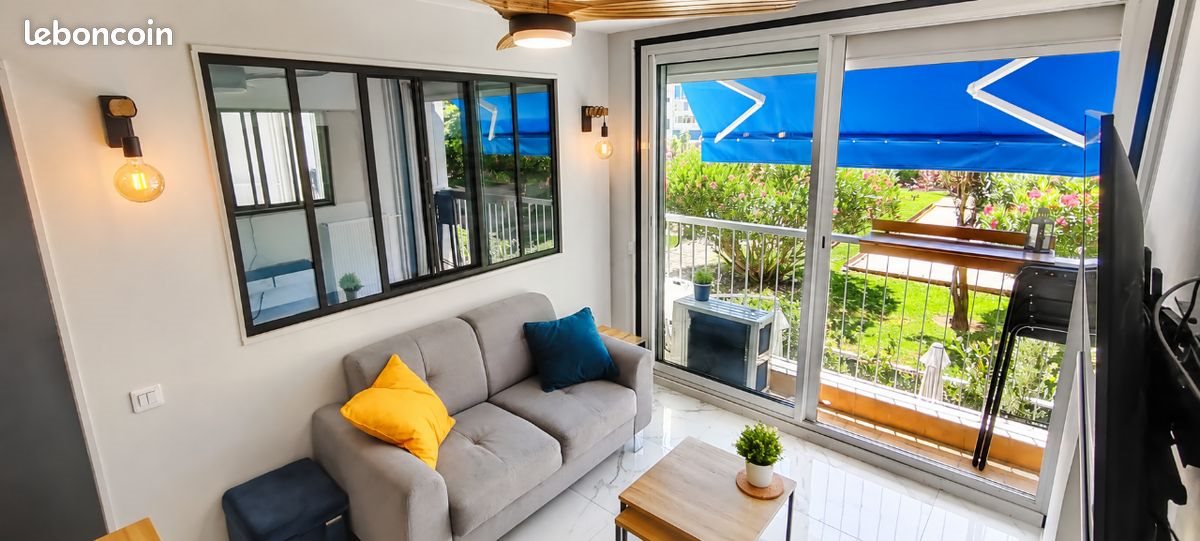 Appartement à louer, 28m², Mandelieu-la-Napoule