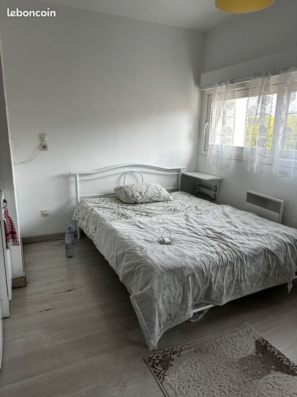 Appartement à louer, 19m², Elancourt