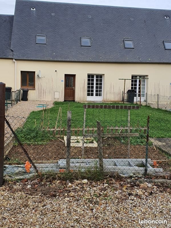 Maison à louer, 74m², Saint-Aubin-de-Crétot