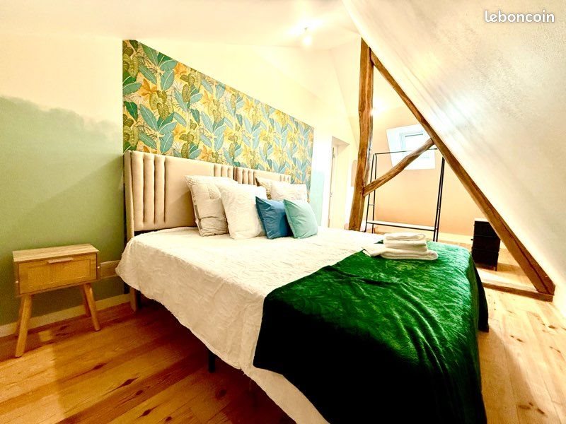 Appartement à louer, 70m², Saint-Loup-Géanges