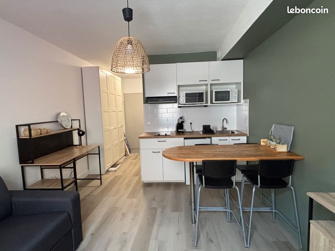 Appartement à louer, 22m², Nîmes