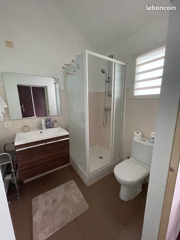 Appartement à louer, 23m², Terre Sainte