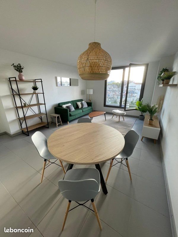 Appartement à louer, 68m², Tours
