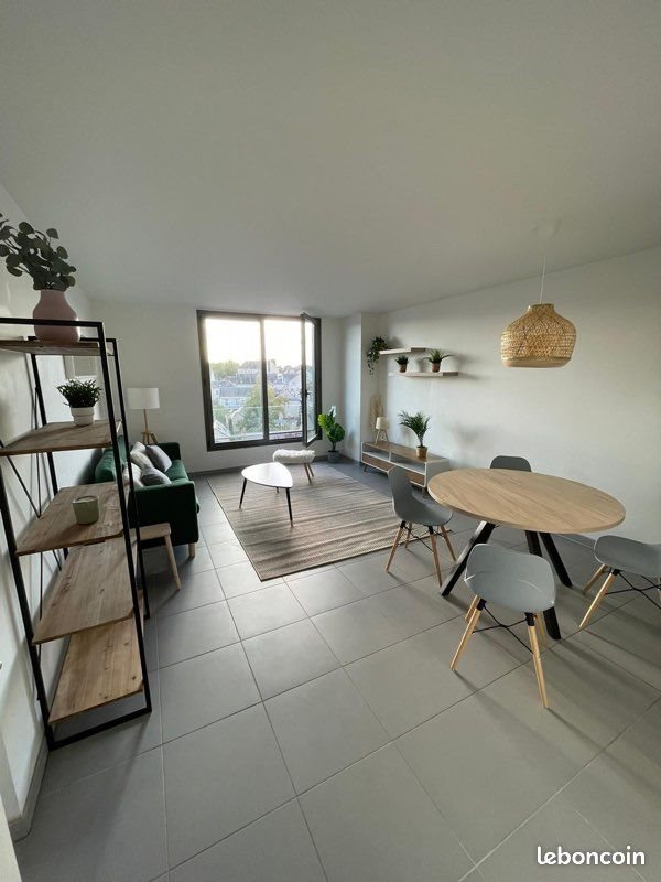 Appartement à louer, 68m², Tours