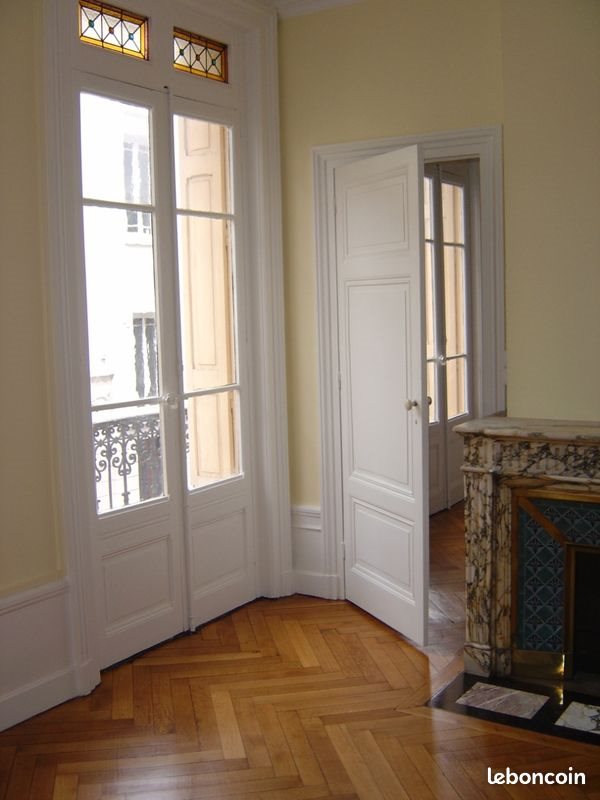 Appartement à louer, 59m², Saint-Étienne