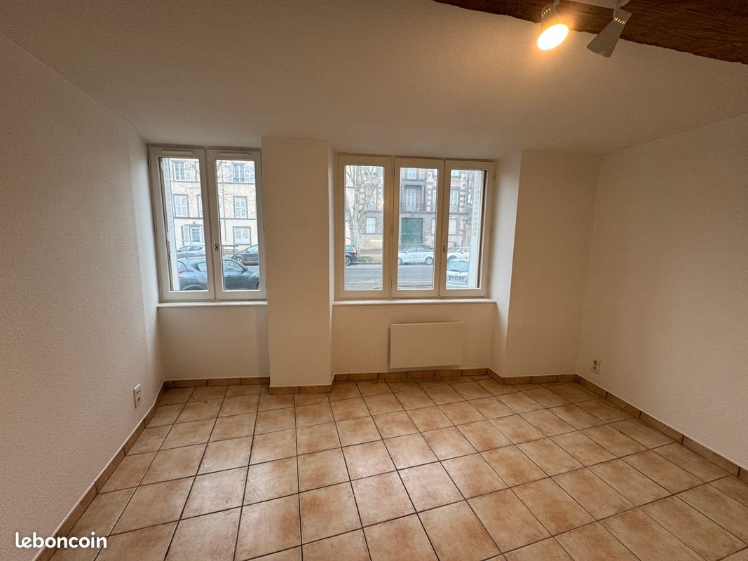 Appartement à louer, 30m², Riom