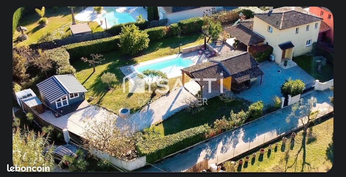 Maison à louer, 117m², La Roquette-sur-Siagne