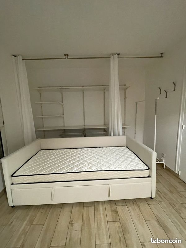 Appartement à louer, 25m², Argenteuil
