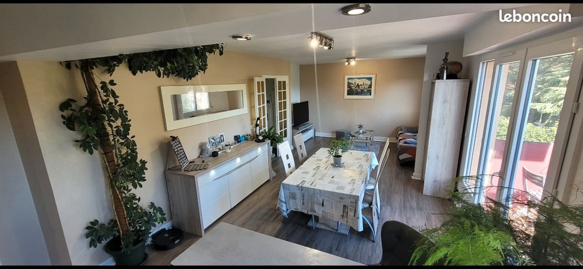 Appartement à louer, 70m², Pau